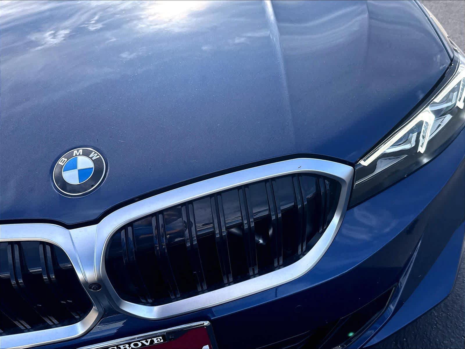 Used 2024 BMW 330i xDrive Sedan AWD/4WD image 35