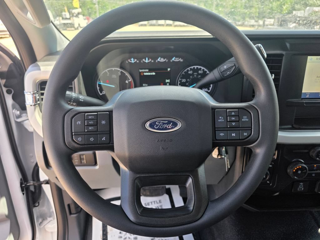 New 2026 Ford F550 4x4 Regular Cab Super Duty image 23