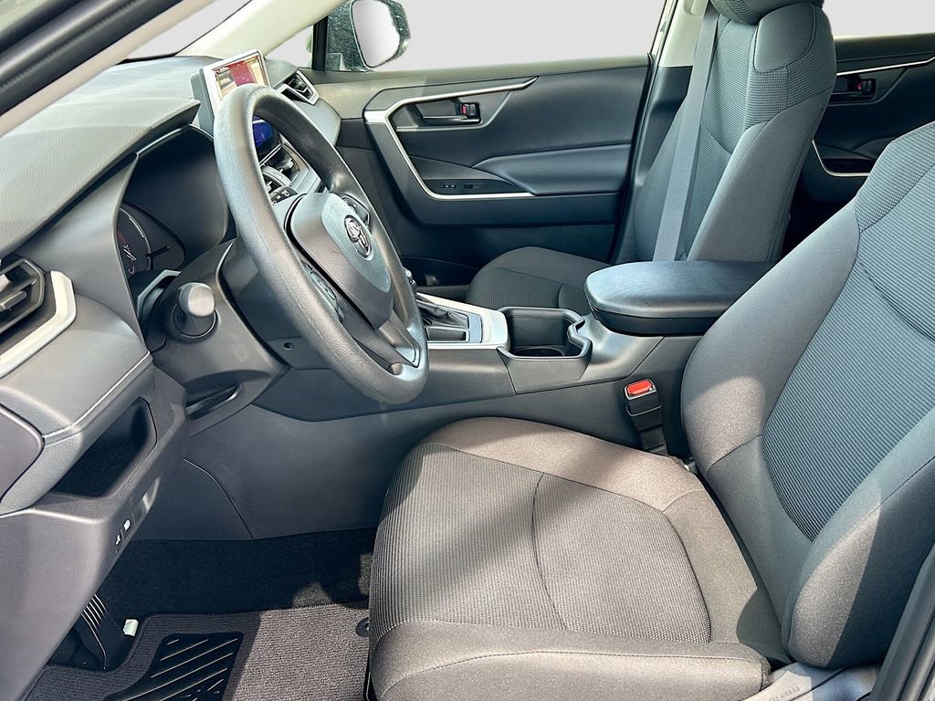 New 2025 Toyota RAV4 LE FWD image 19