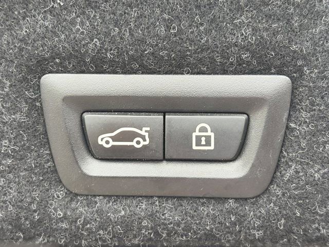 Used 2018 BMW 540d xDrive image 8