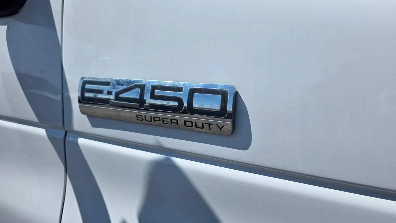 Used 2021 Ford E-450 and Econoline 450 Super Duty RWD image 28