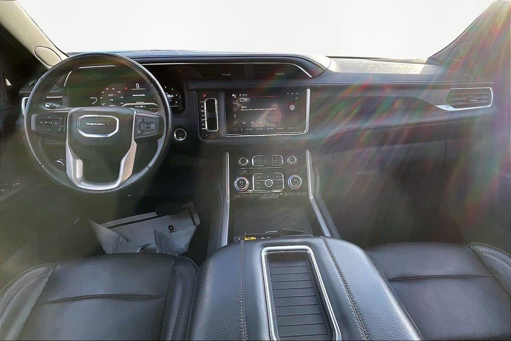 Used 2023 GMC Yukon Denali image 8
