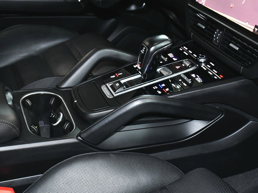 Used 2021 Porsche Cayenne GTS w/ Premium Package Plus image 58