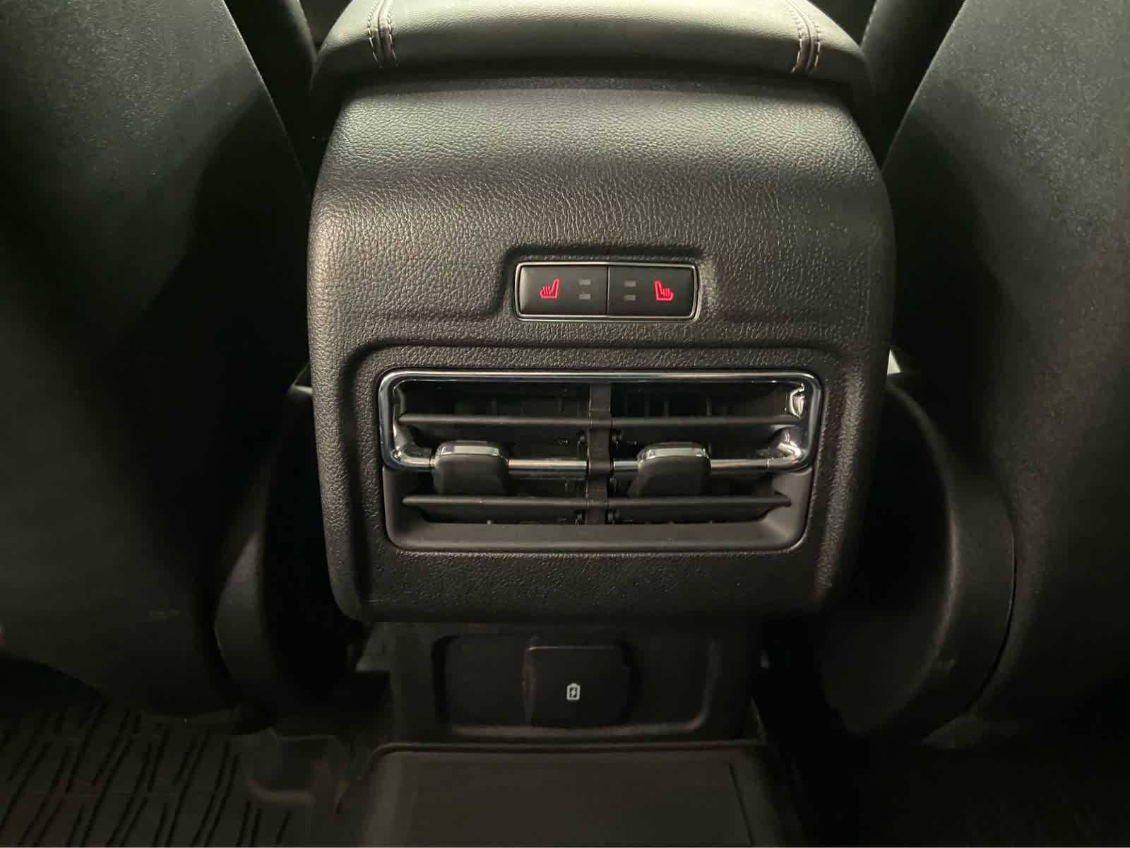 Used 2022 Lincoln Corsair AWD w/ Premium Package image 20