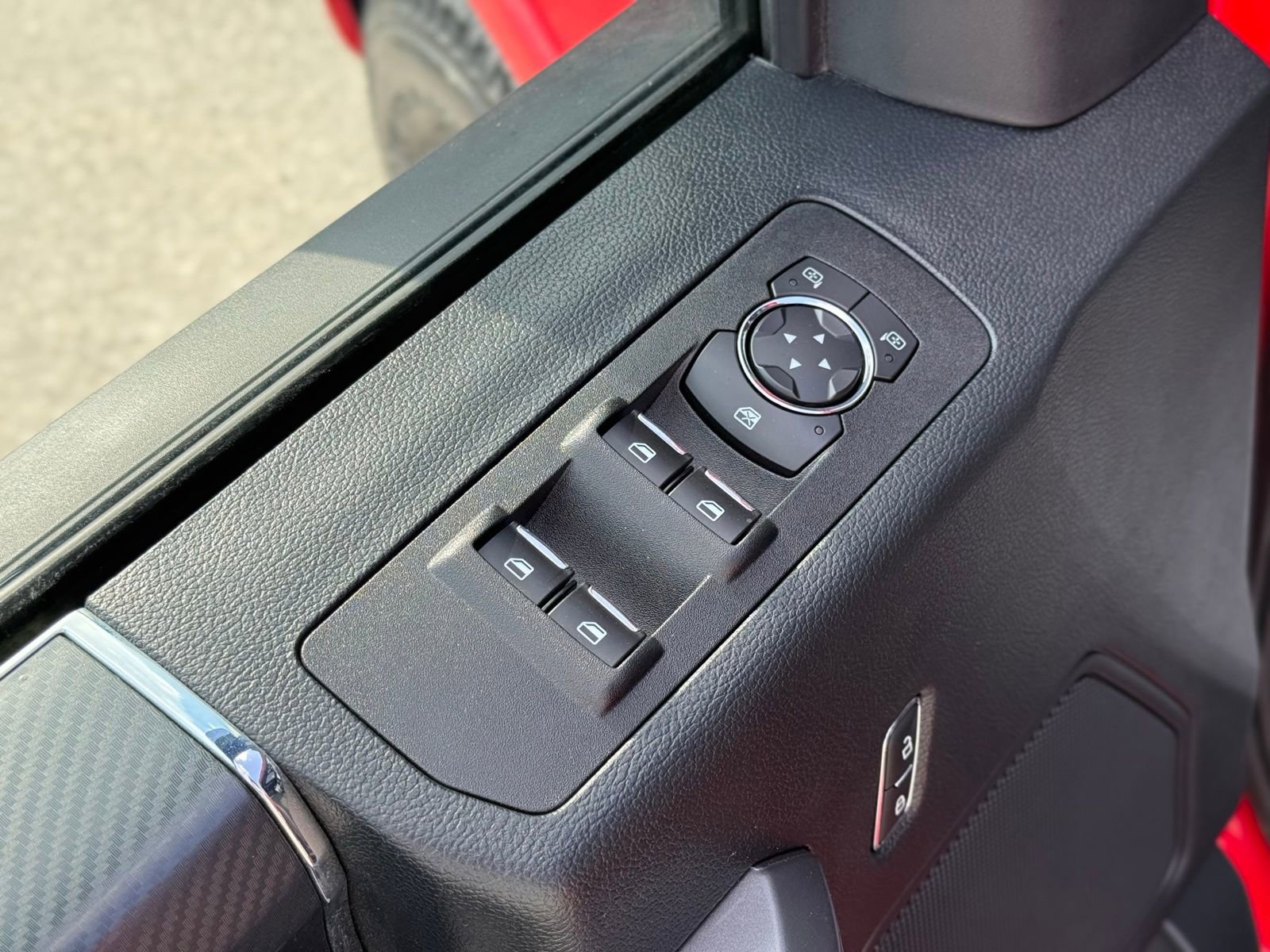 Used 2020 Ford F150 XLT w/ Equipment Group 302A Luxury image 18