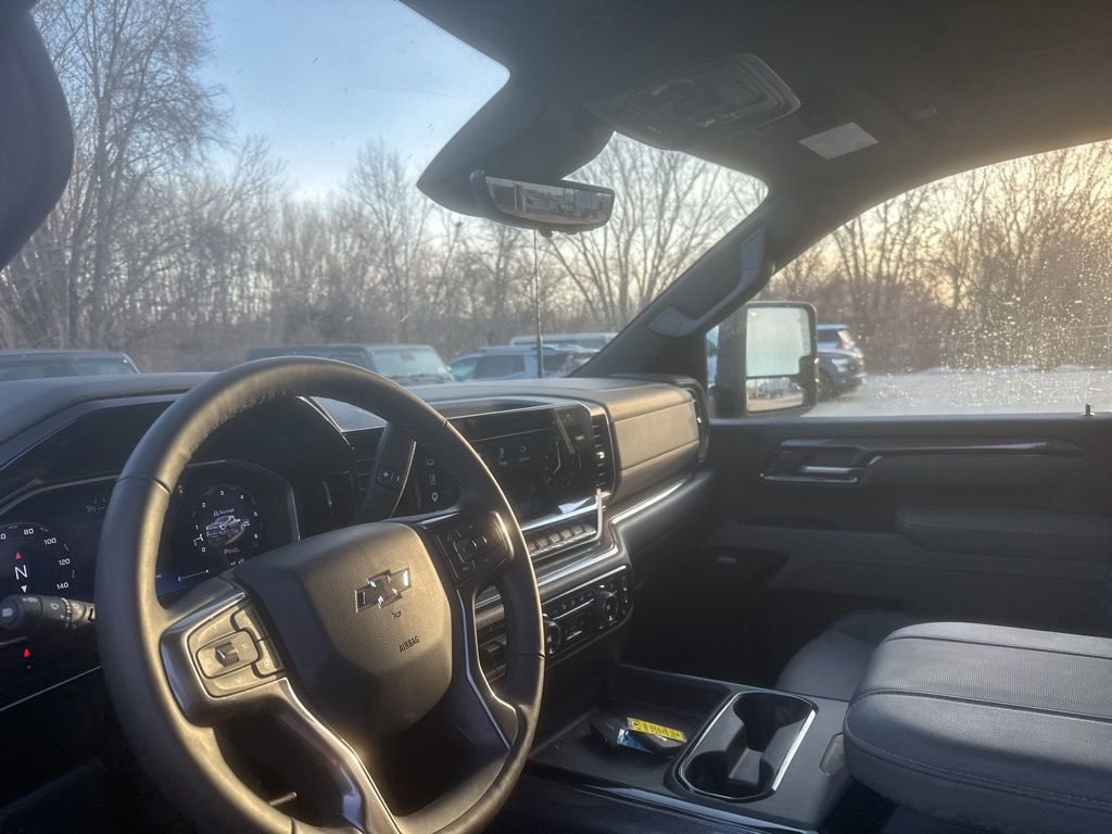 Used 2026 Chevrolet Silverado 2500 ZR2 w/ LPO, Dark Essentials Package image 15