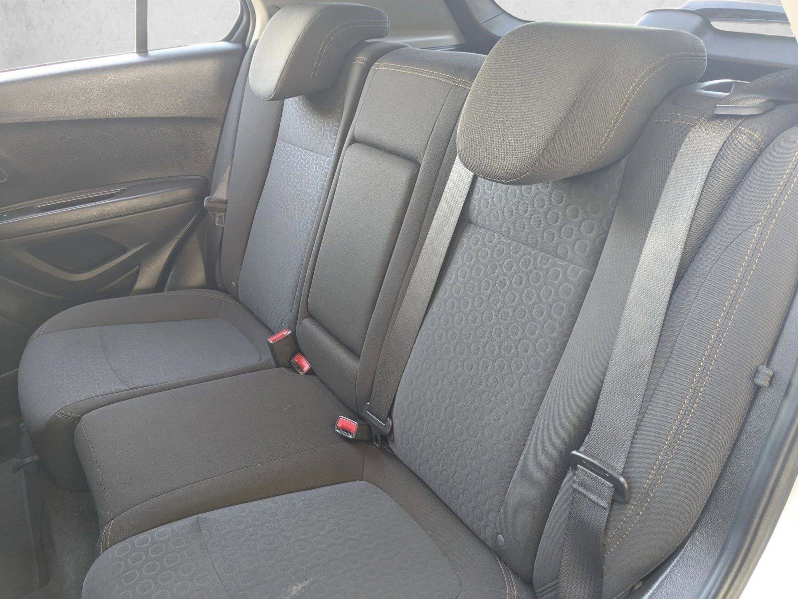 Used 2020 Chevrolet Trax LS w/ Tint and Cruise Package FWD image 18