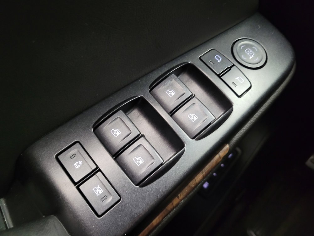 Used 2017 Chevrolet Tahoe LT image 27