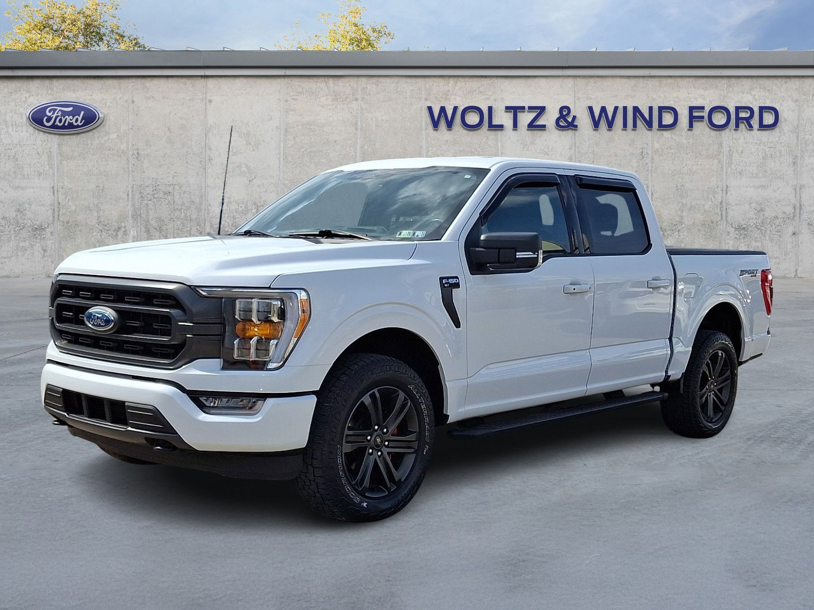 Certified 2022 Ford F150 XLT w/ Equipment Group 302A High image 3