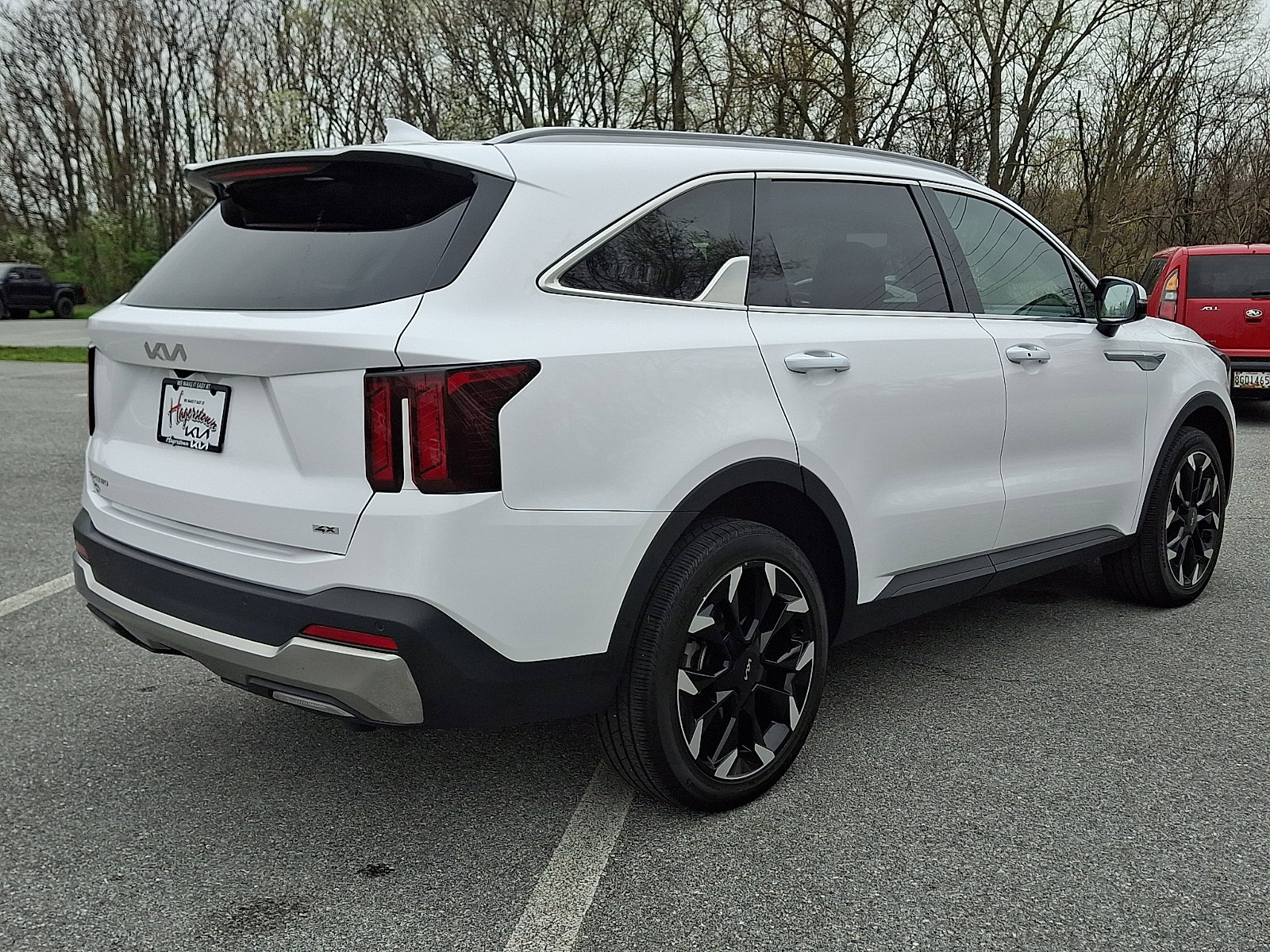 Used 2025 Kia Sorento EX w/ Panoramic Sunroof Package image 6