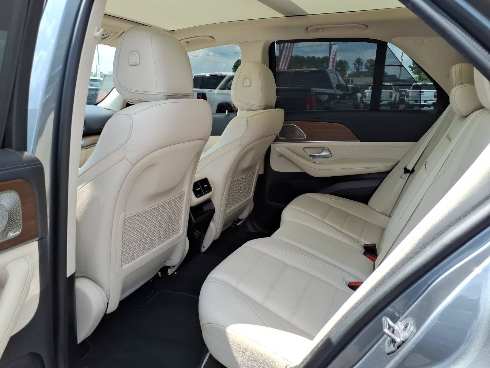 Used 2021 Mercedes-Benz GLE 450 4MATIC image 24