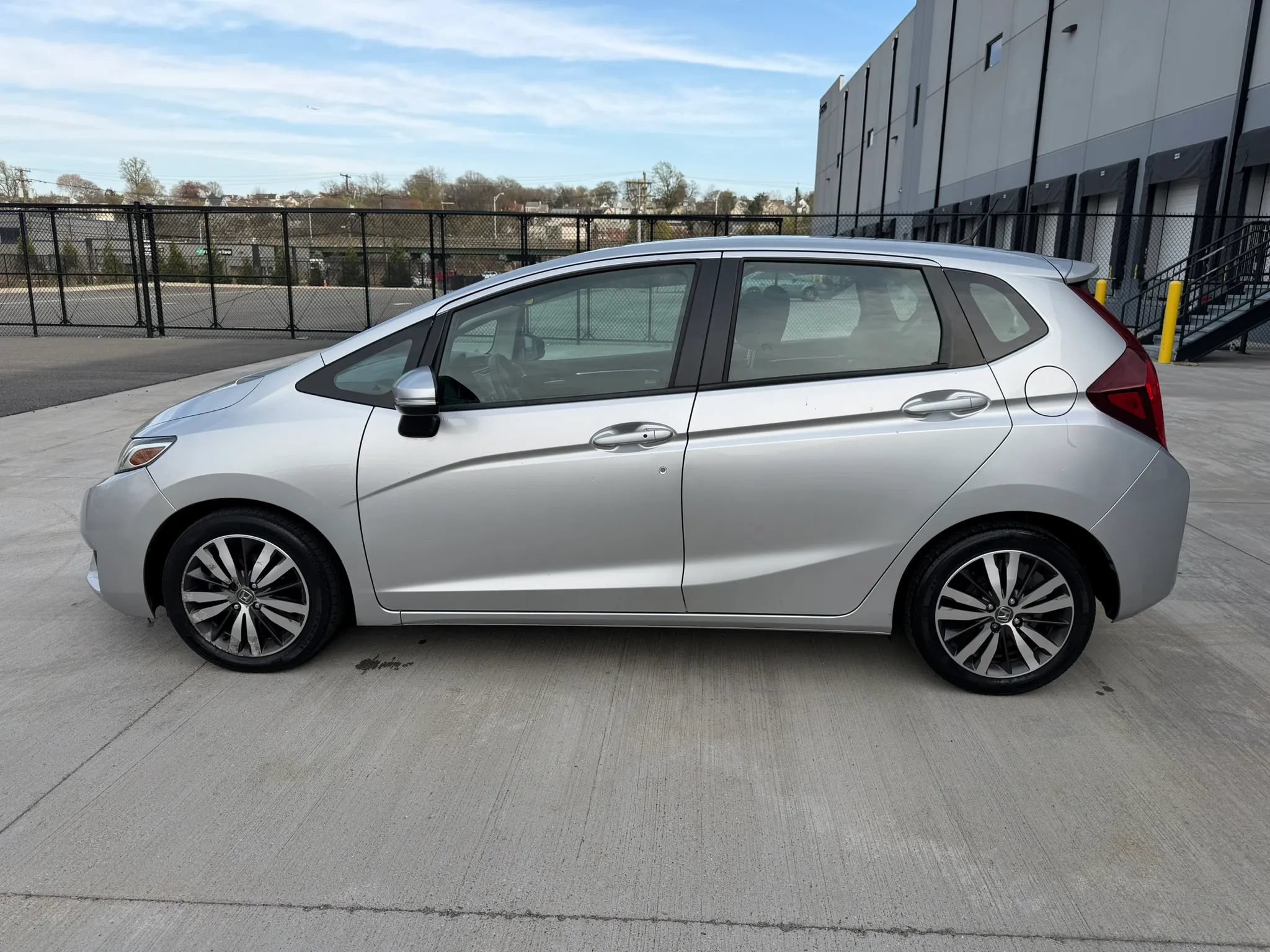 Used 2015 Honda Fit EX image 4