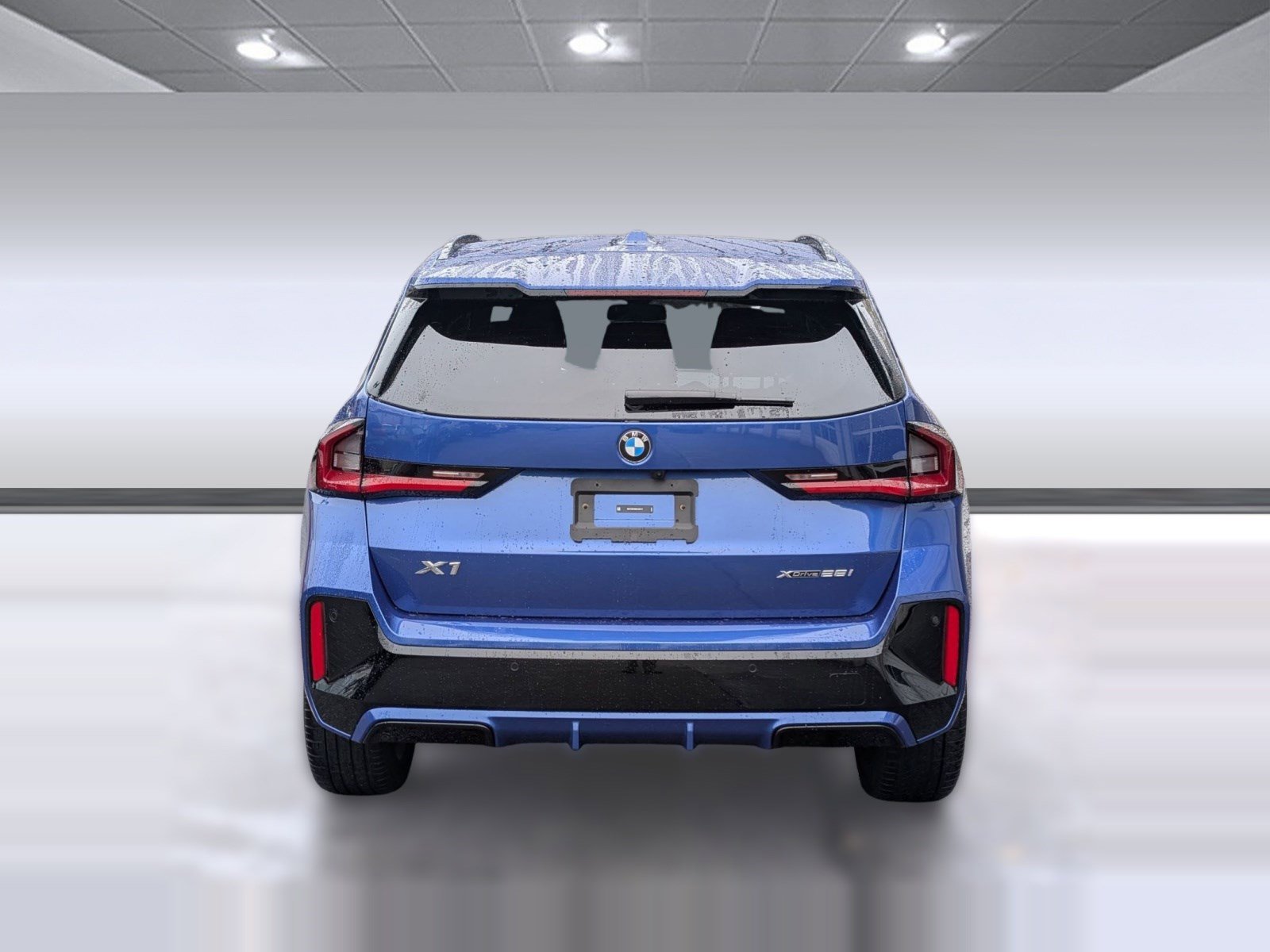 Used 2025 BMW X1 xDrive28i w/ Technology Package image 10