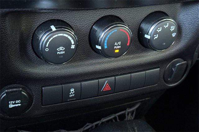 Used 2017 Jeep Wrangler Unlimited Sport image 19