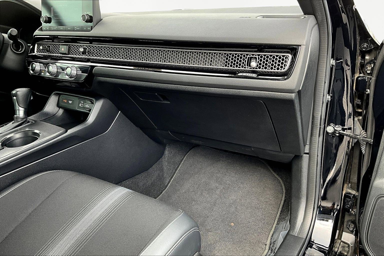 Used 2023 Honda Civic Sport image 26