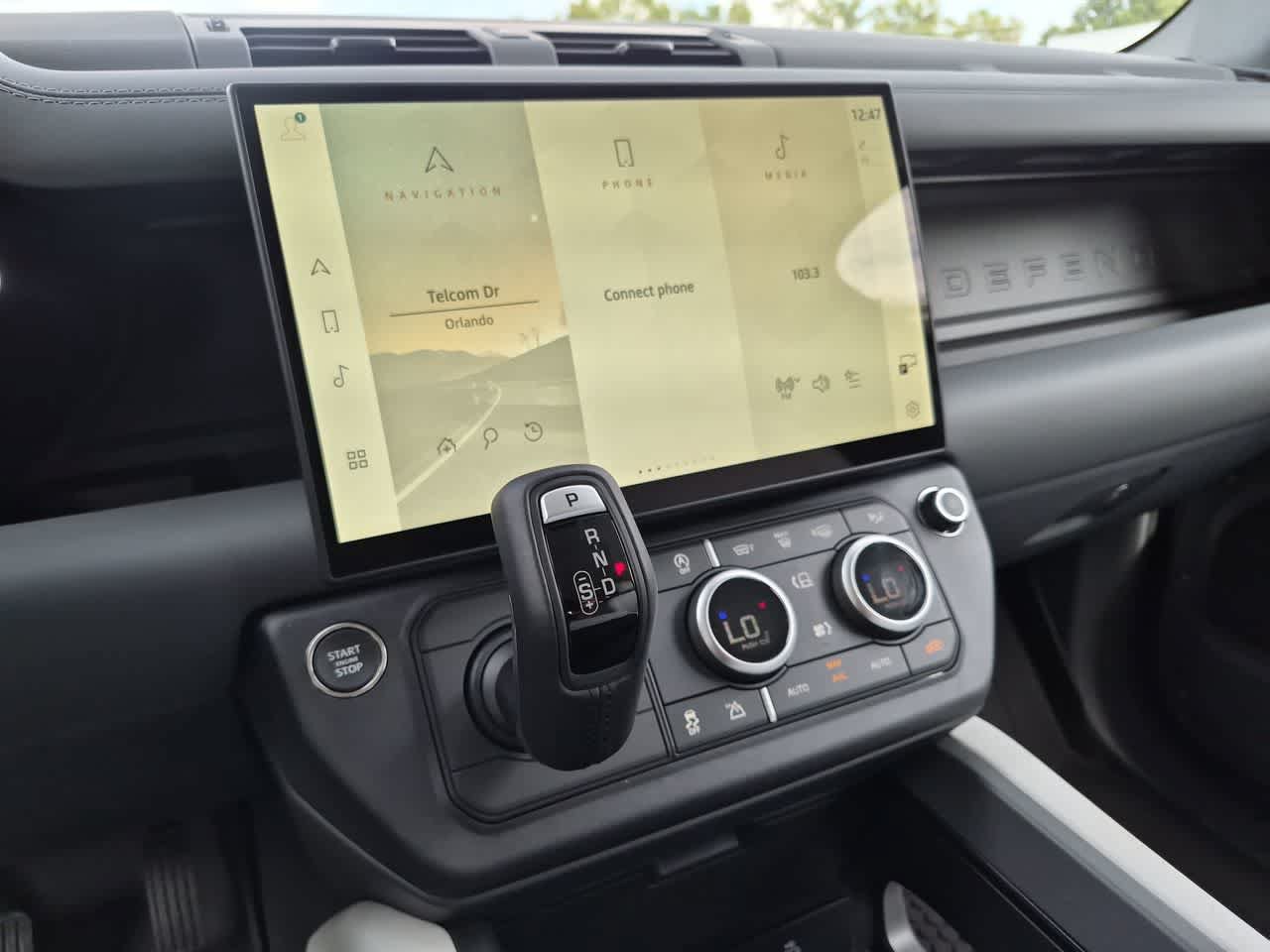 New 2026 Land Rover Defender 110 S AWD/4WD image 30