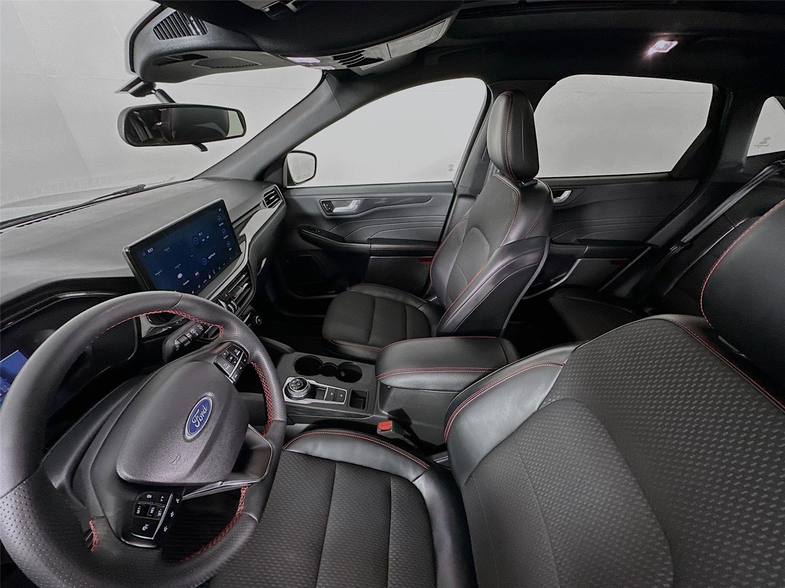 Used 2023 Ford Escape ST-Line w/ Tech Pack #1 image 11