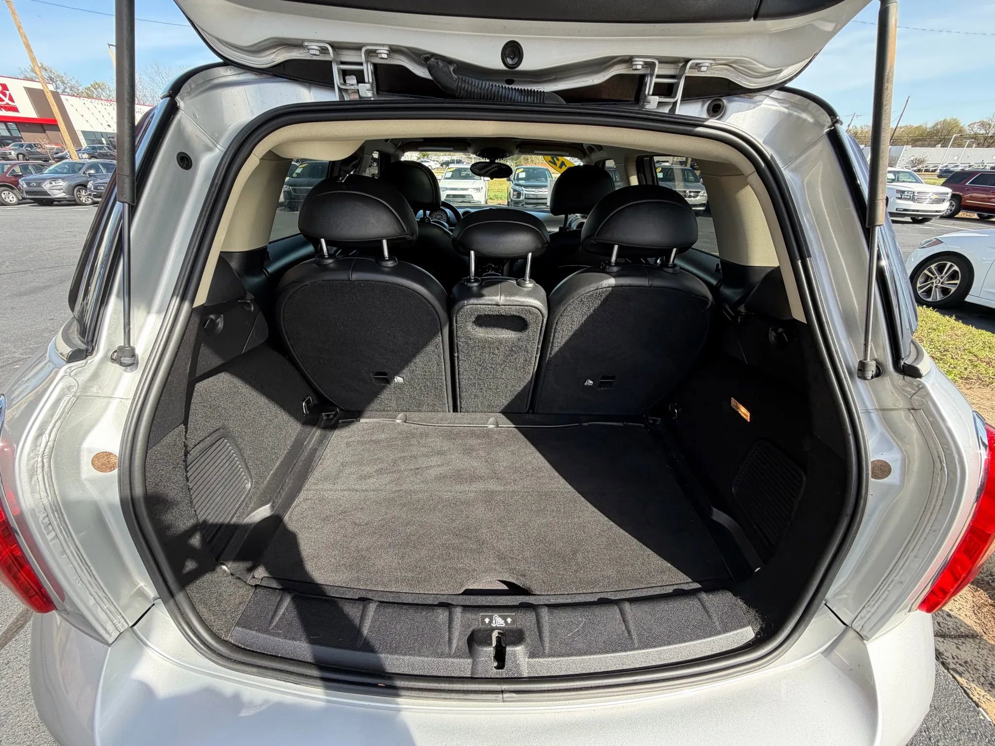 Used 2012 MINI Cooper Countryman S image 9