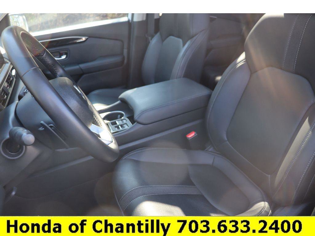 Certified 2023 Honda Pilot Touring image 27