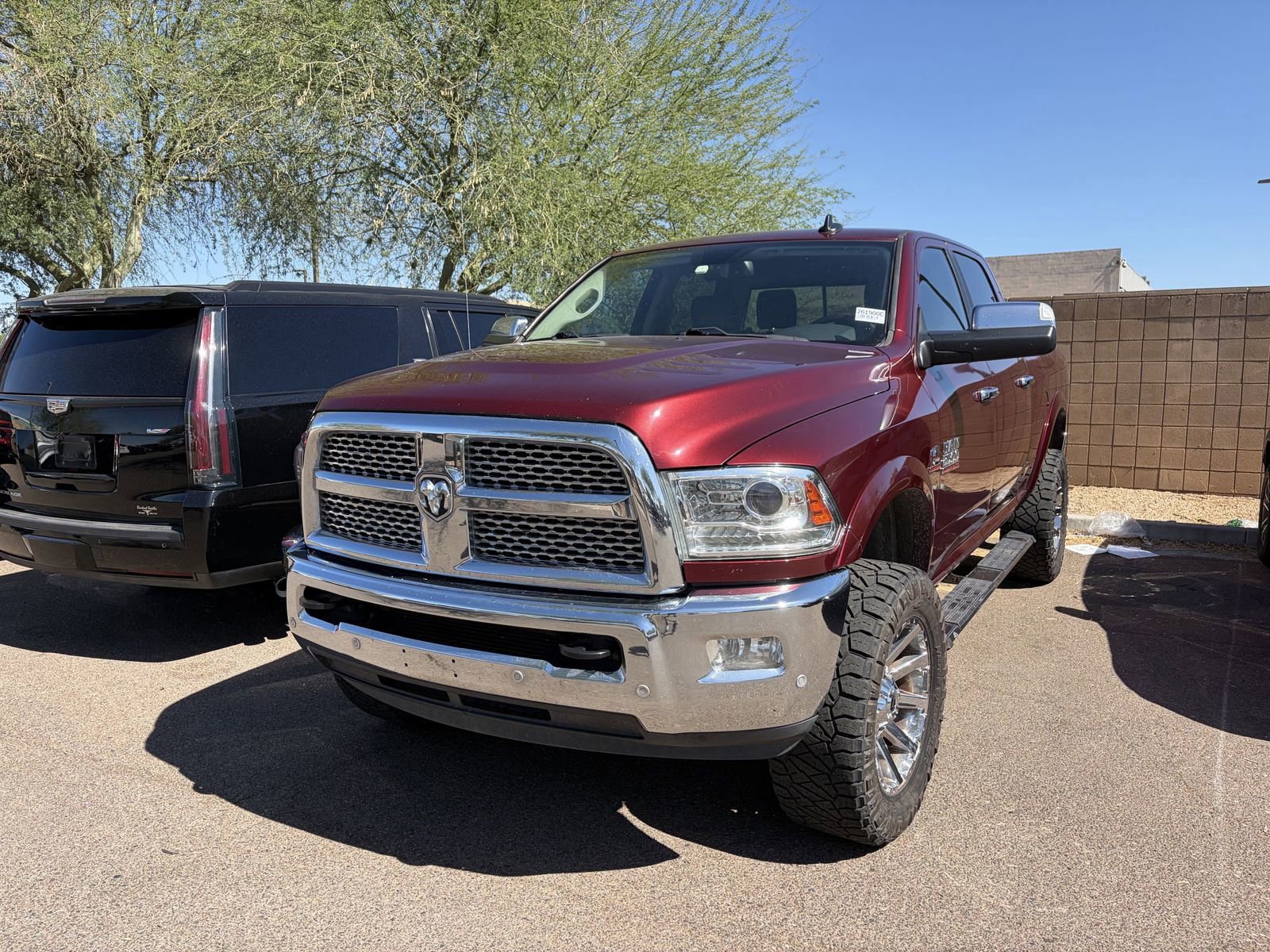 Used 2018 RAM 2500 Laramie w/ Convenience Group AWD/4WD image 2