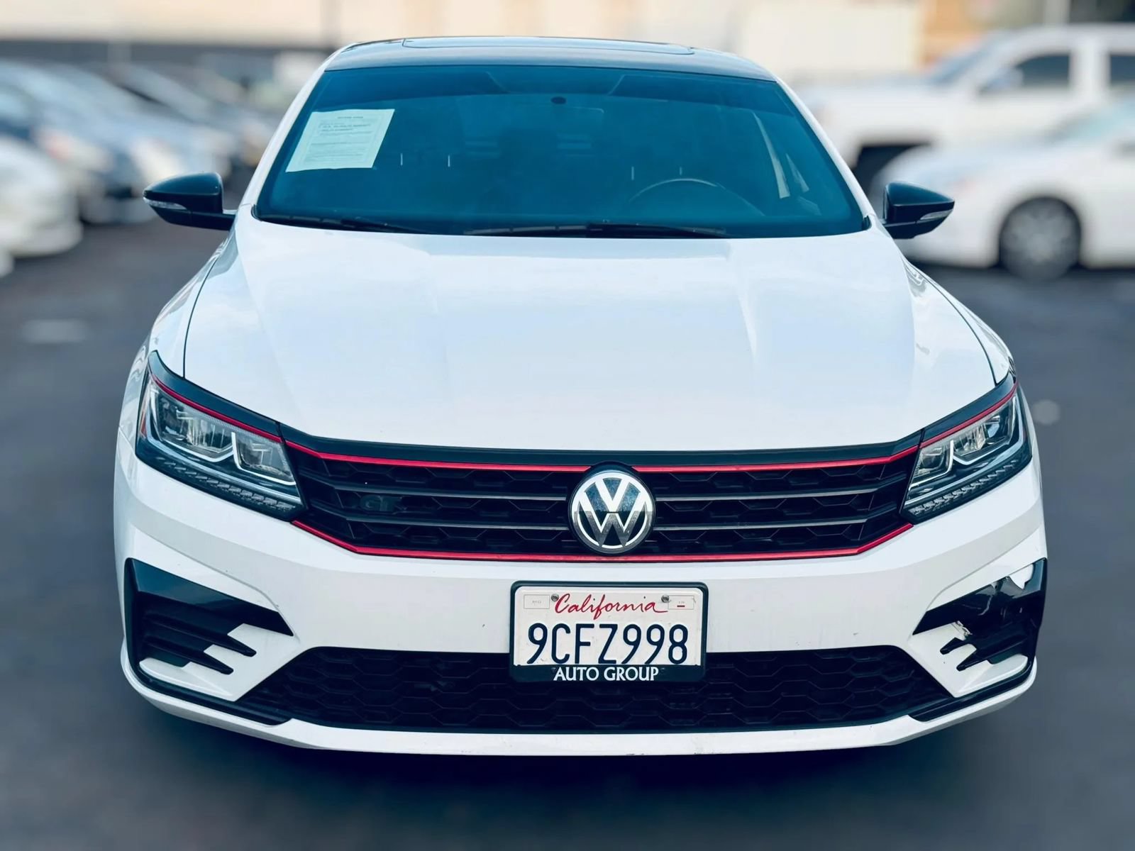 Used 2018 Volkswagen Passat GT FWD image 4