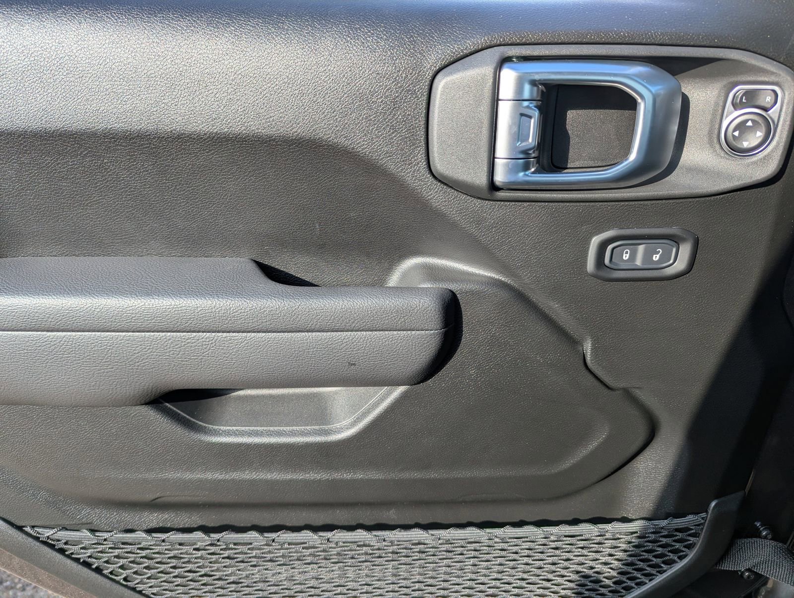 New 2026 Jeep Wrangler Sport S image 13