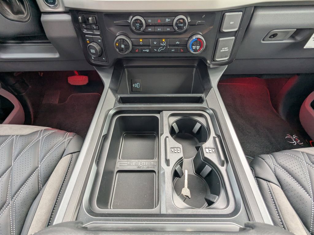 New 2026 Ford F250 XLT w/ XLT Premium Package AWD/4WD image 24