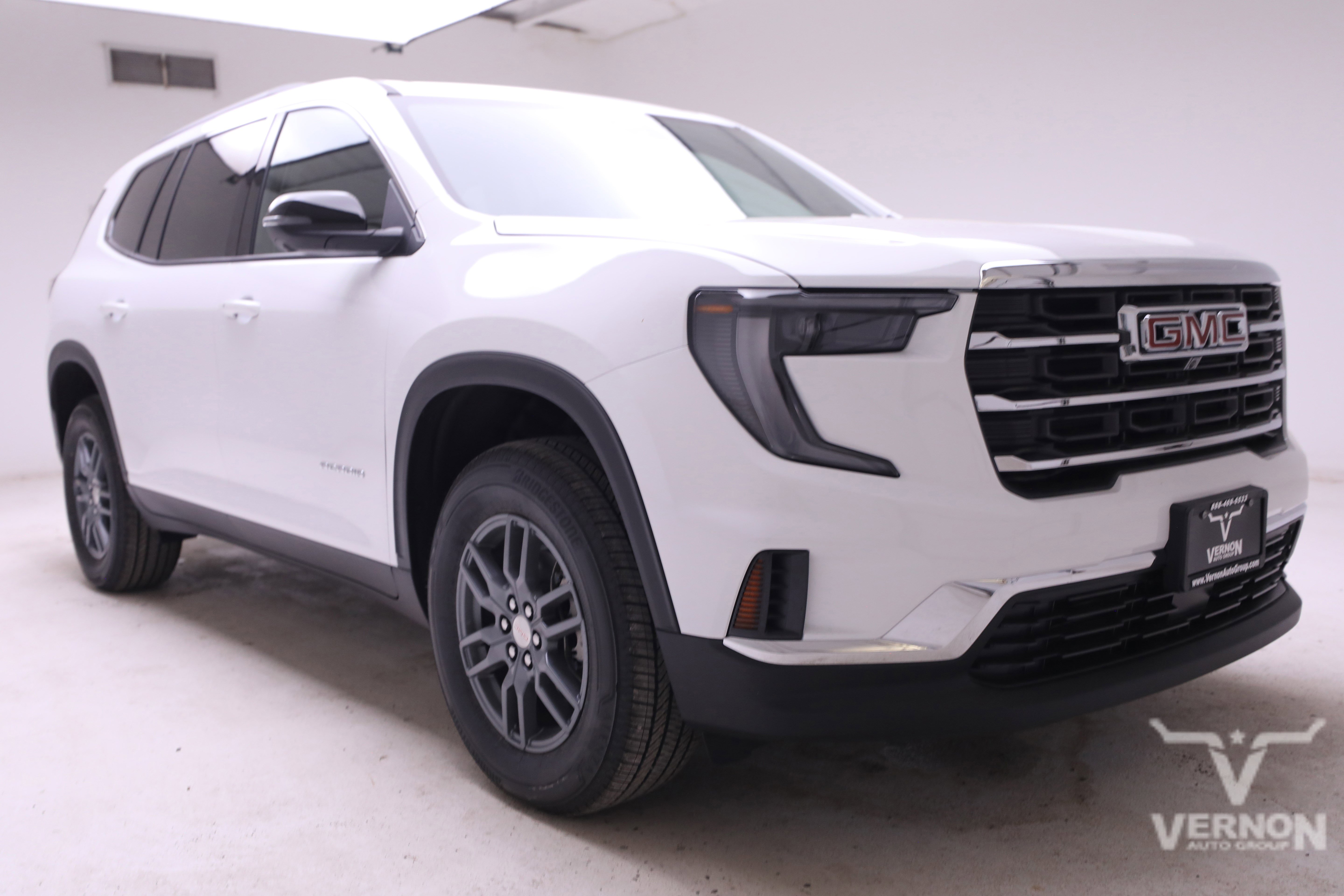 New 2025 GMC Acadia Elevation image 7