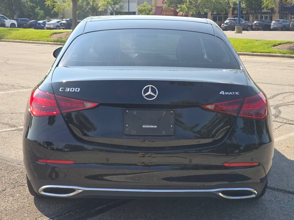 Used 2025 Mercedes-Benz C 300 4MATIC Sedan image 16