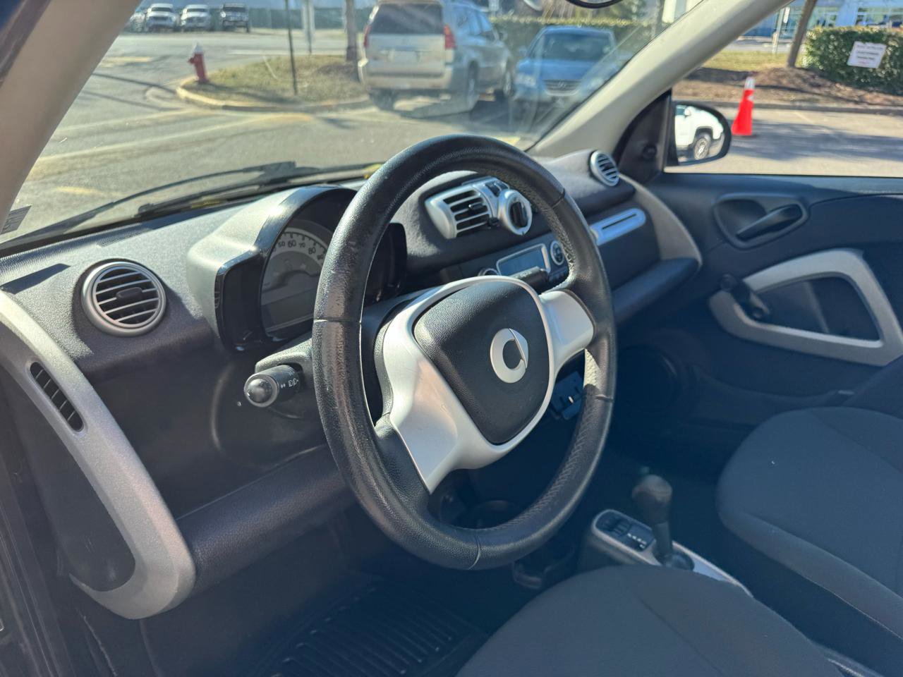 Used 2013 smart fortwo passion image 13