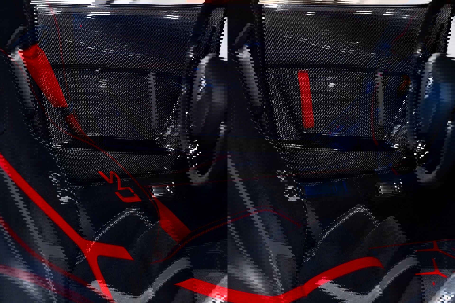 Used 2021 Lamborghini Aventador SVJ image 27