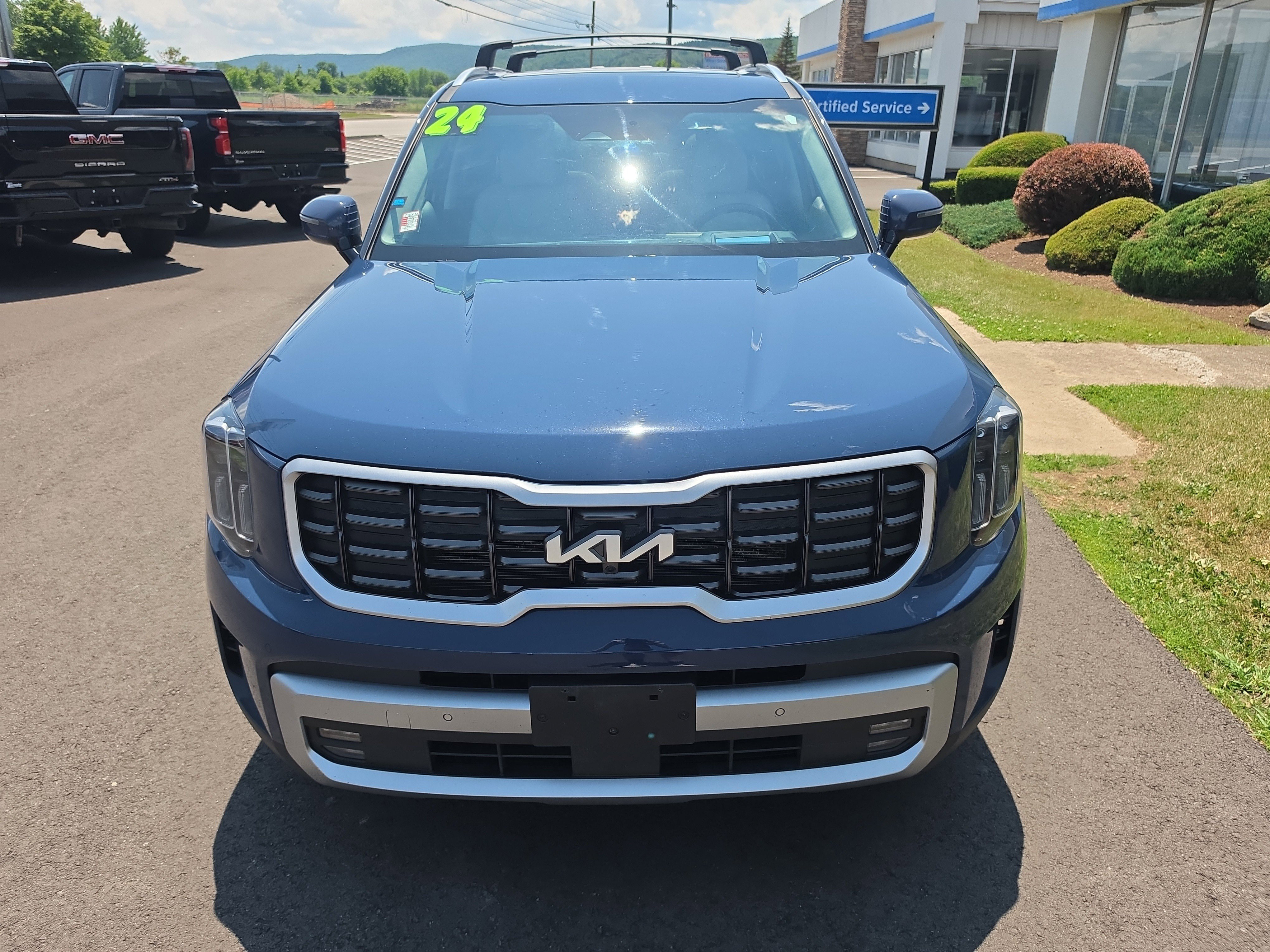 Used 2024 Kia Telluride SX Prestige AWD/4WD image 9
