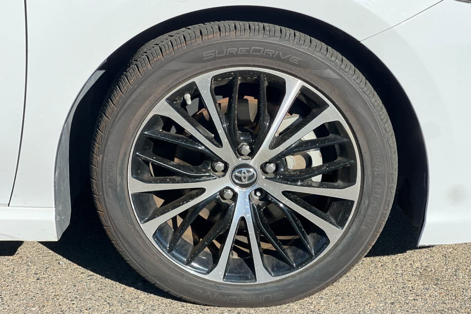 Used 2019 Toyota Camry SE w/ Audio Package FWD image 18