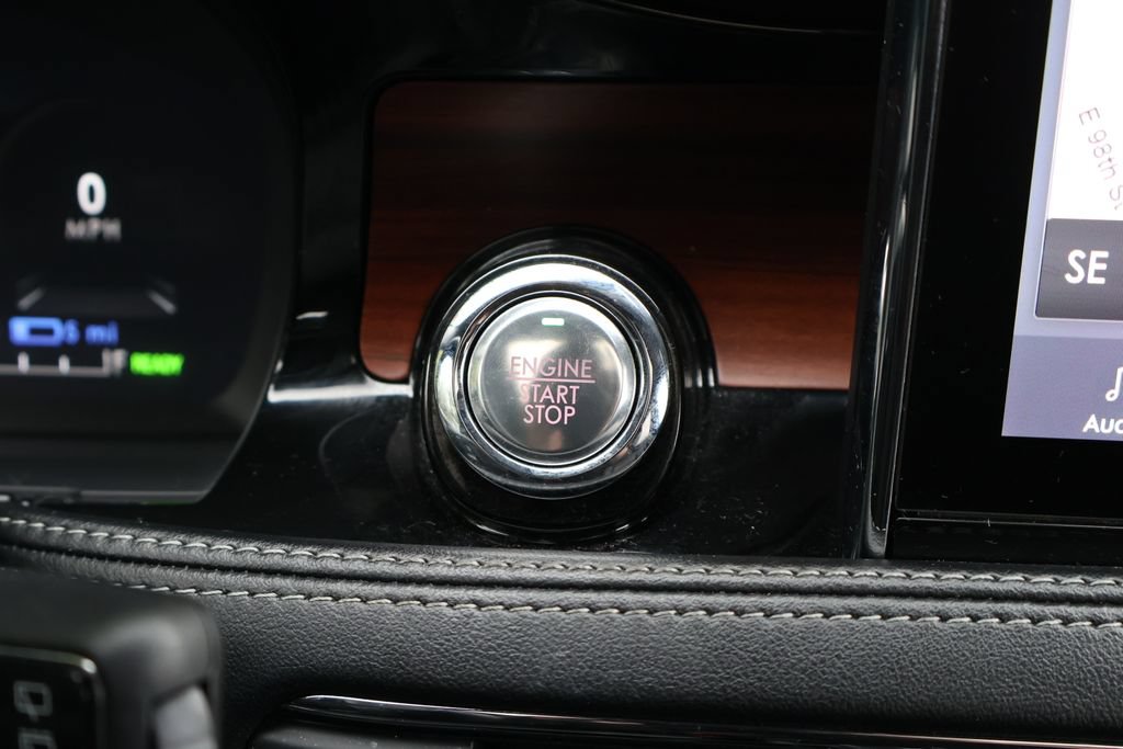 Used 2022 Lincoln Corsair Grand Touring AWD/4WD image 28