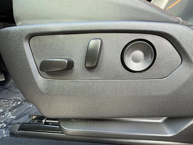 Certified 2025 GMC Sierra 1500 AT4 w/ AT4 Premium Package image 15