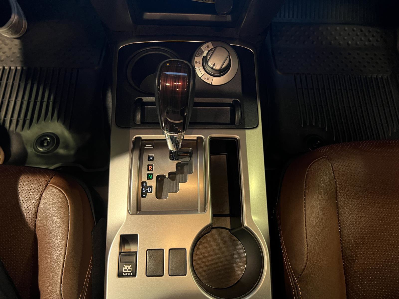 Used 2023 Toyota 4Runner Limited image 20