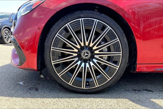 Certified 2024 Mercedes-Benz E 450 4MATIC Sedan w/ Airmatic Package image 5