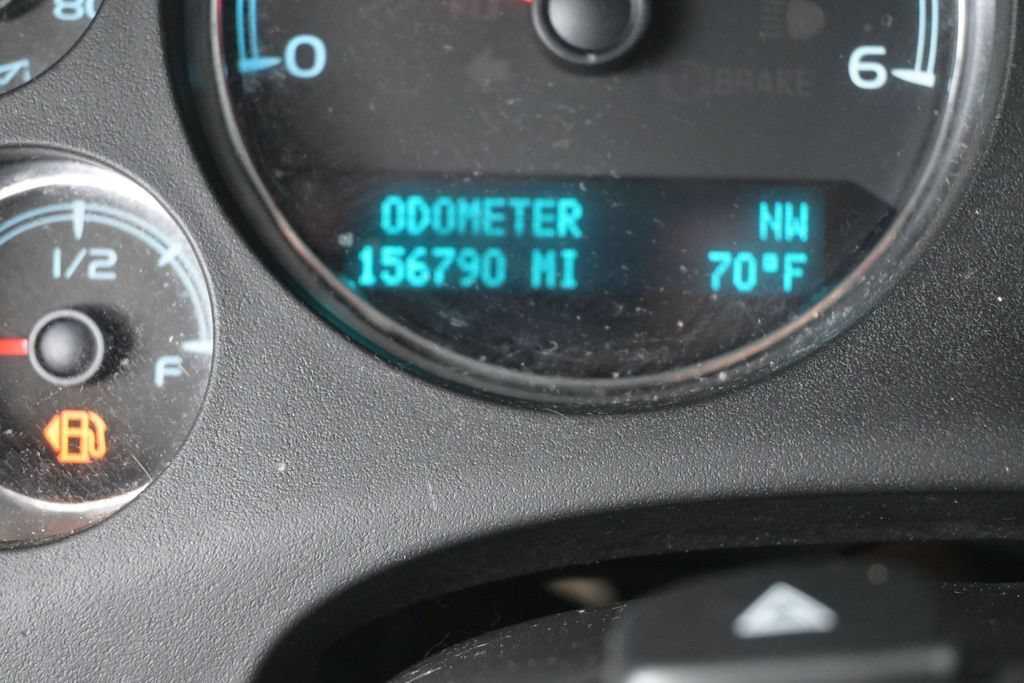 Used 2013 Chevrolet Tahoe LT AWD/4WD image 30