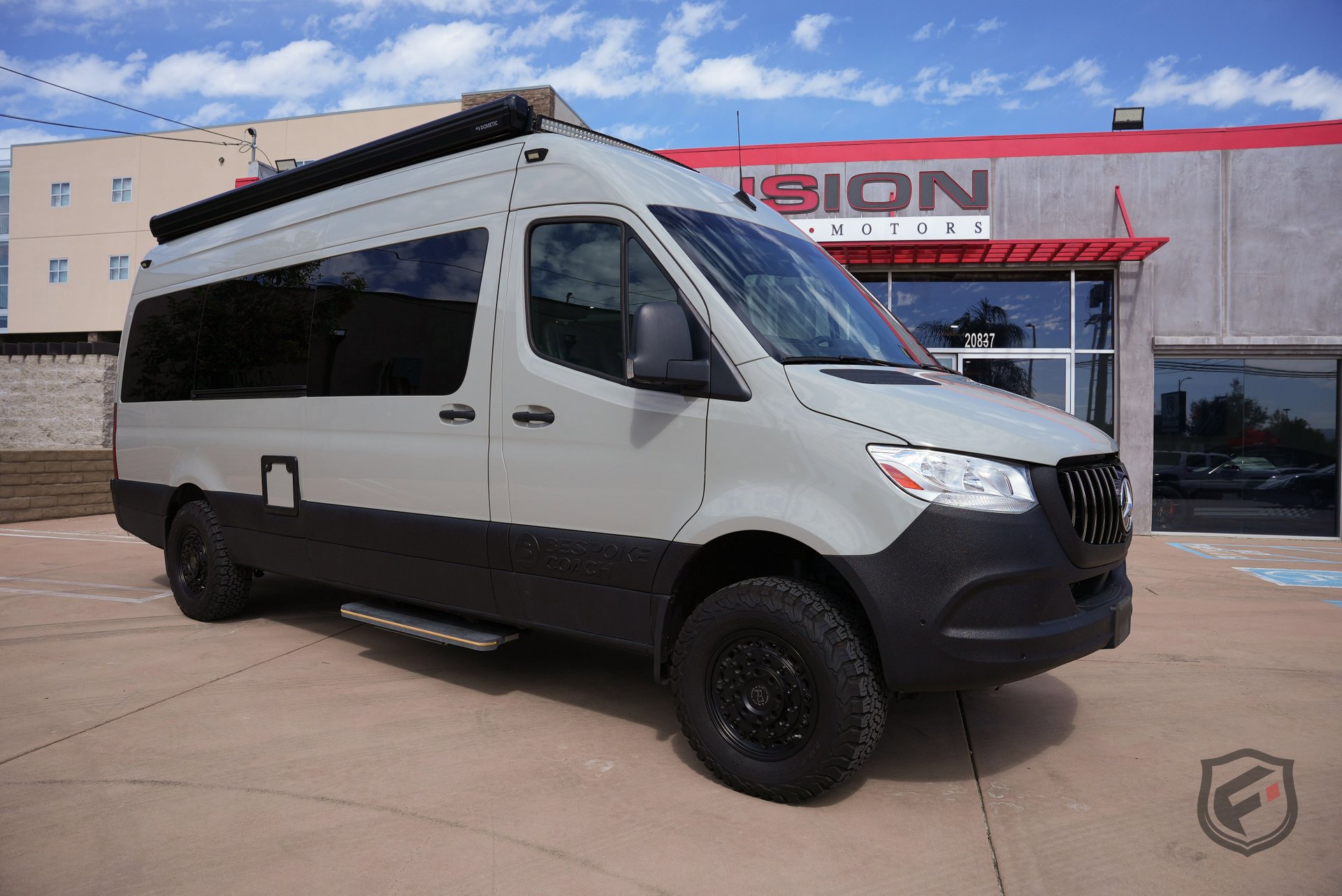 Used 2021 Mercedes-Benz Sprinter 2500 image 1