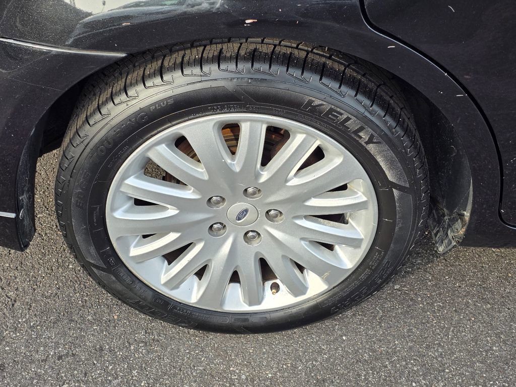 Used 2012 Ford Fusion Hybrid image 8