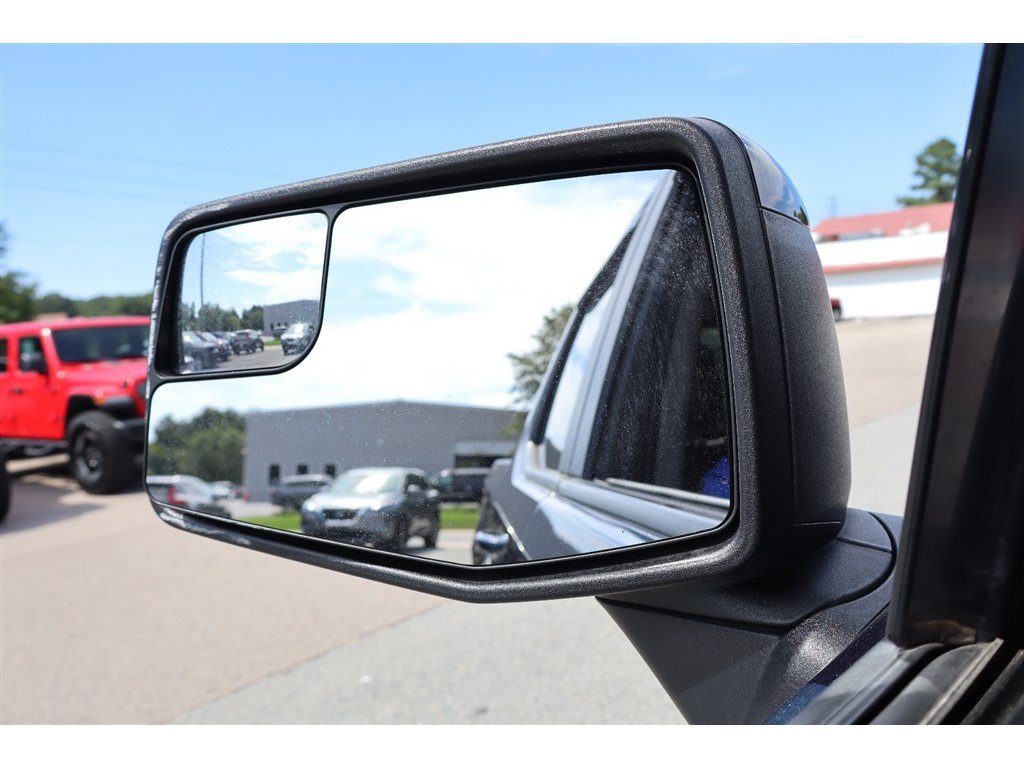 Used 2021 Chevrolet Silverado 1500 RST AWD/4WD image 36