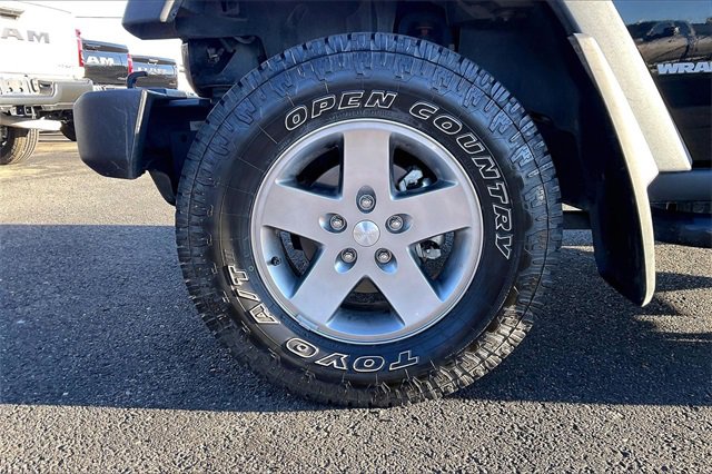 Used 2011 Jeep Wrangler Rubicon w/ PWR Convenience Group image 8