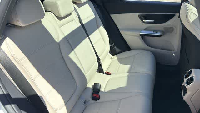 Certified 2026 Mercedes-Benz GLC 300 4MATIC image 33