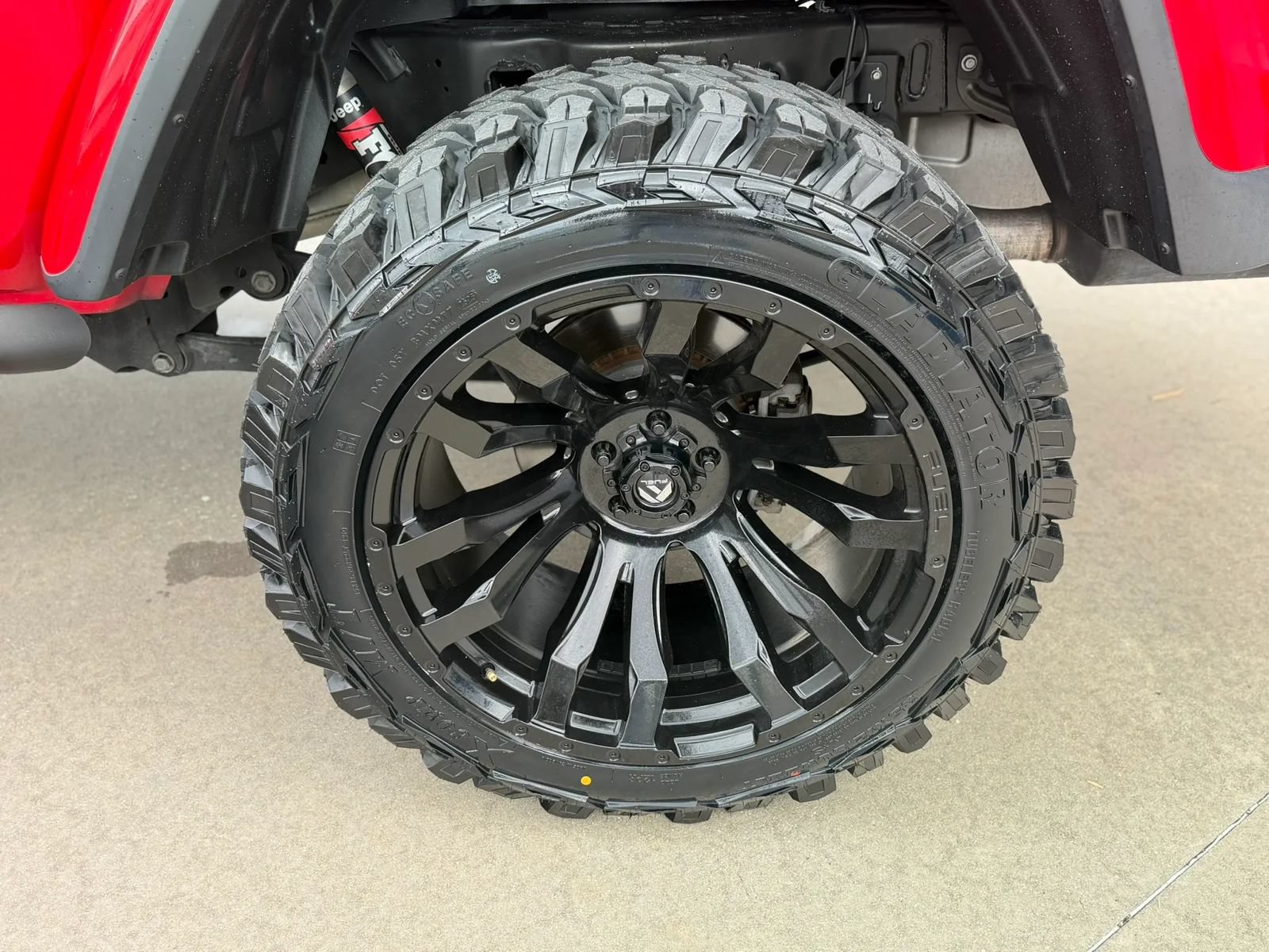Used 2020 Jeep Gladiator Rubicon AWD/4WD image 16