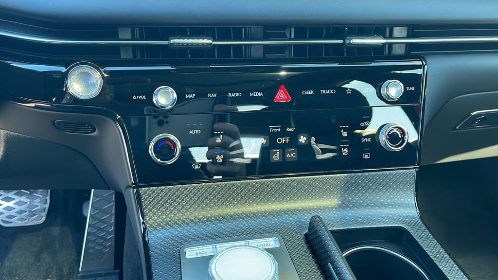 New 2025 Genesis G80 3.5T Sport Prestige image 22