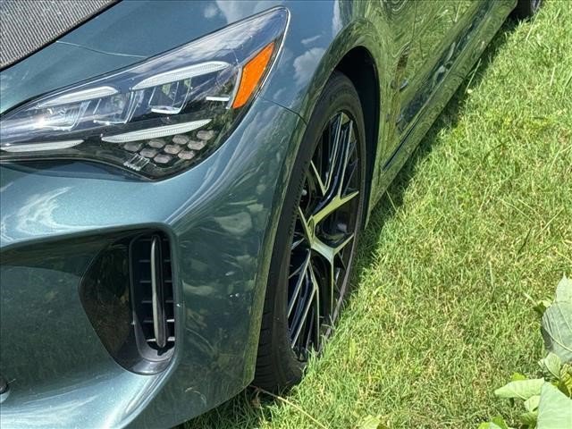 Used 2022 Kia Stinger GT-Line w/ Sun & Sound Package AWD/4WD image 5