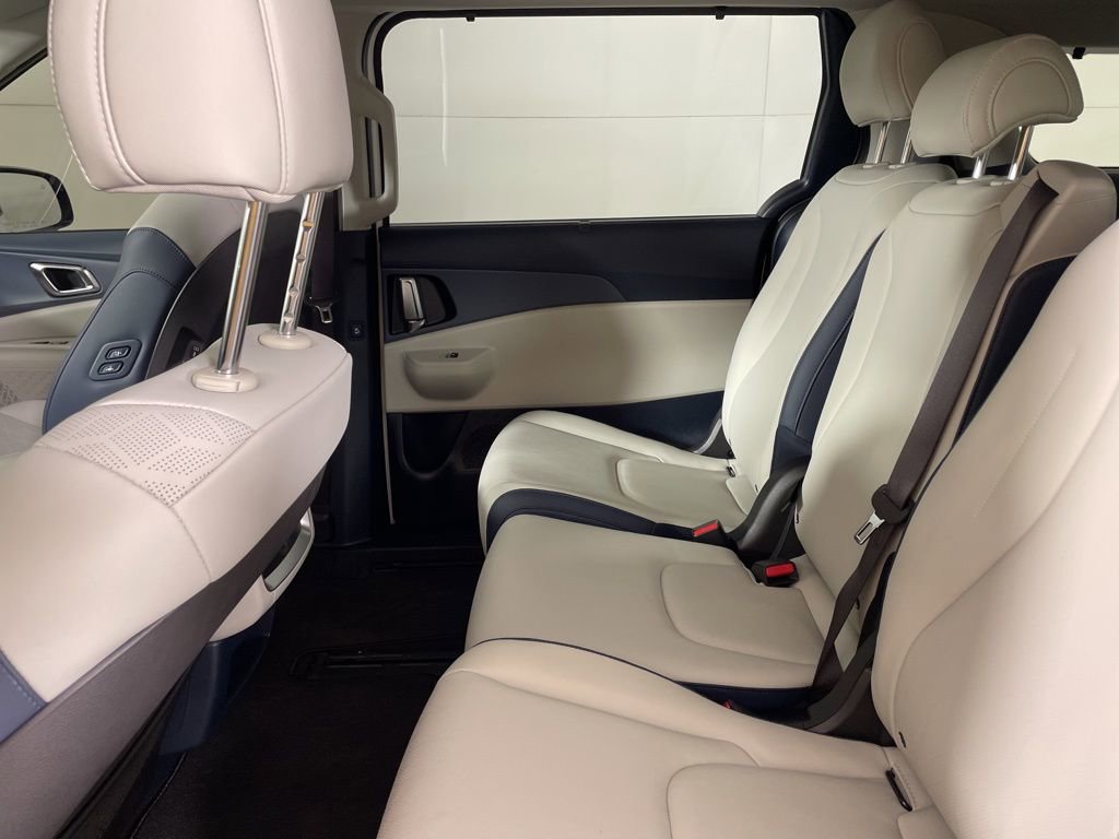 New 2026 Kia Carnival EX image 37