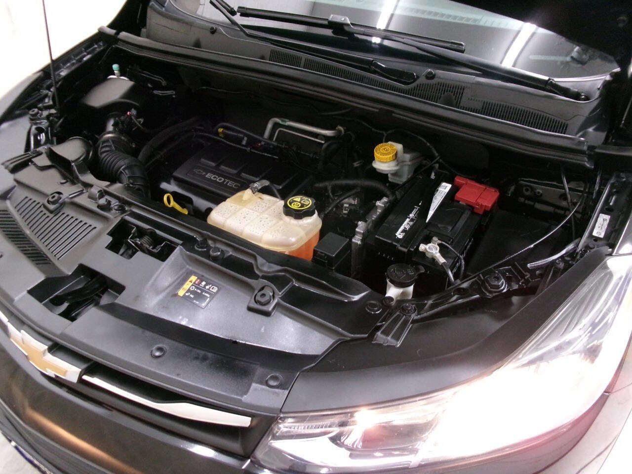 Used 2018 Chevrolet Trax LS image 33