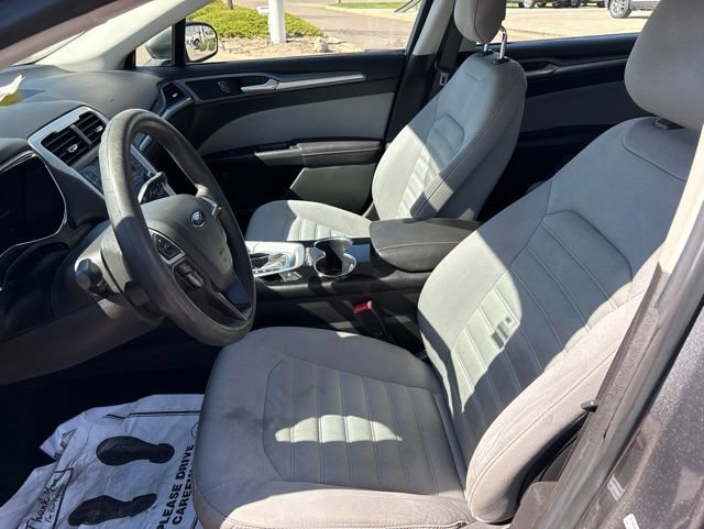 Used 2014 Ford Fusion S FWD image 11