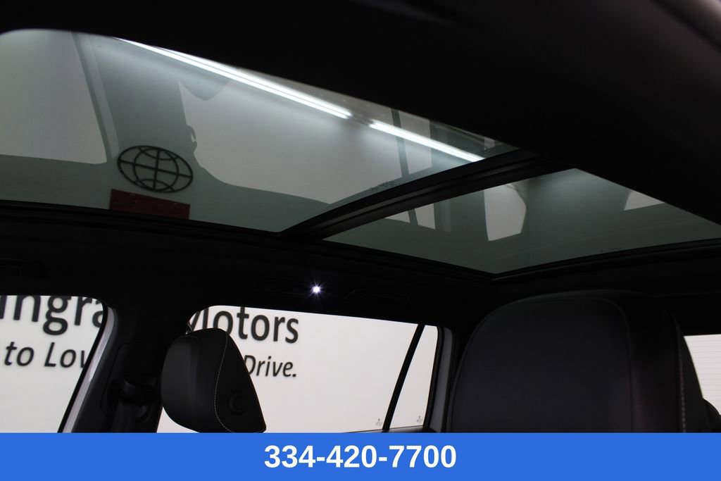 Used 2022 Volkswagen Tiguan SEL R-Line image 13